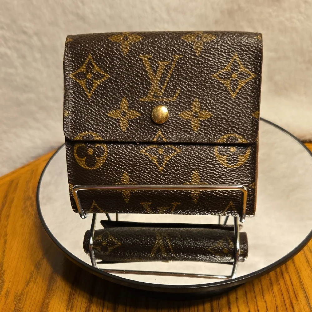 Louis Vuitton Portefeiulle Elise Monogram Bifold Wallet